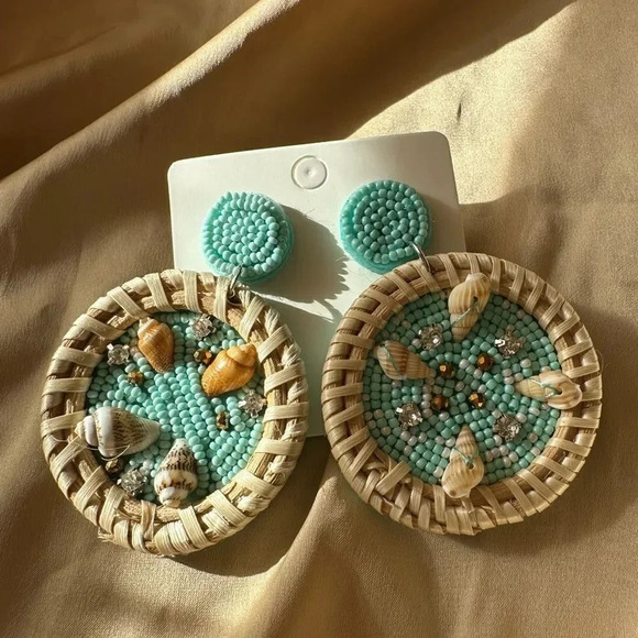 Anthropologie Beach Circle Seashell Rattan Earrings Brand New - Picture 10 of 10
